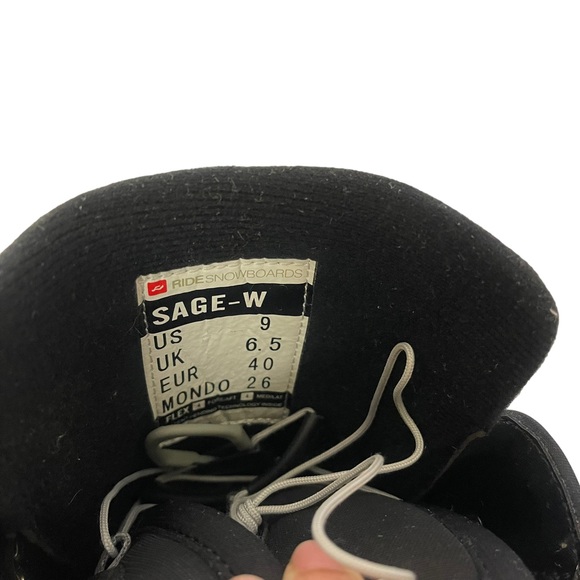 RIDE SAGE SNOWBOARD Women’s Black Snowboard Boots Size 9 Winter Sports Floral - Picture 7 of 10